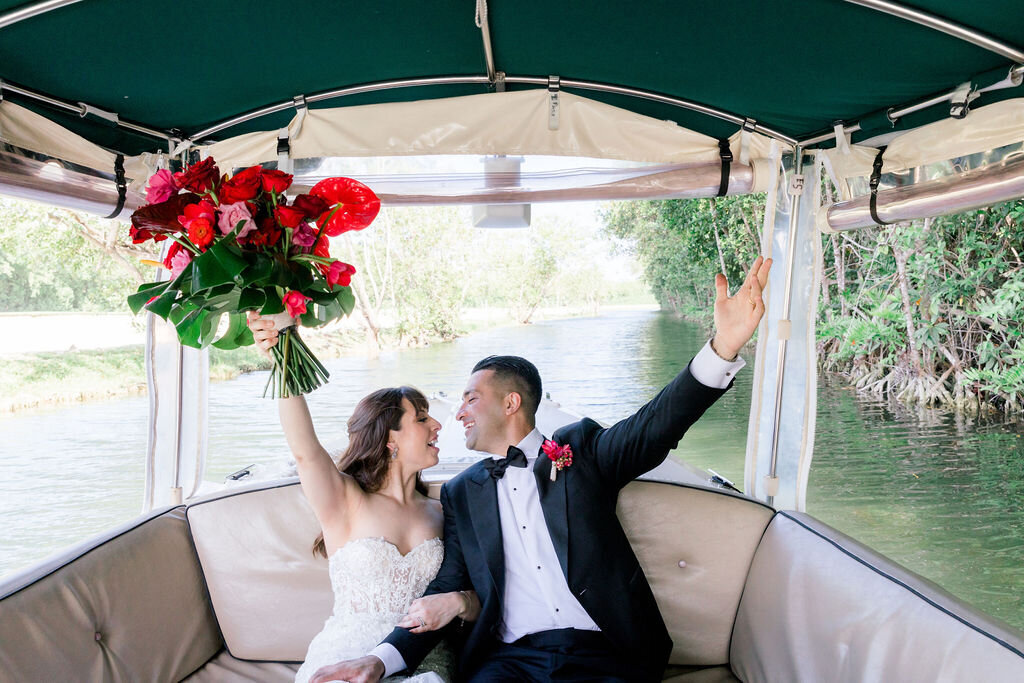fairmont-mayakoba-wedding-boat-1