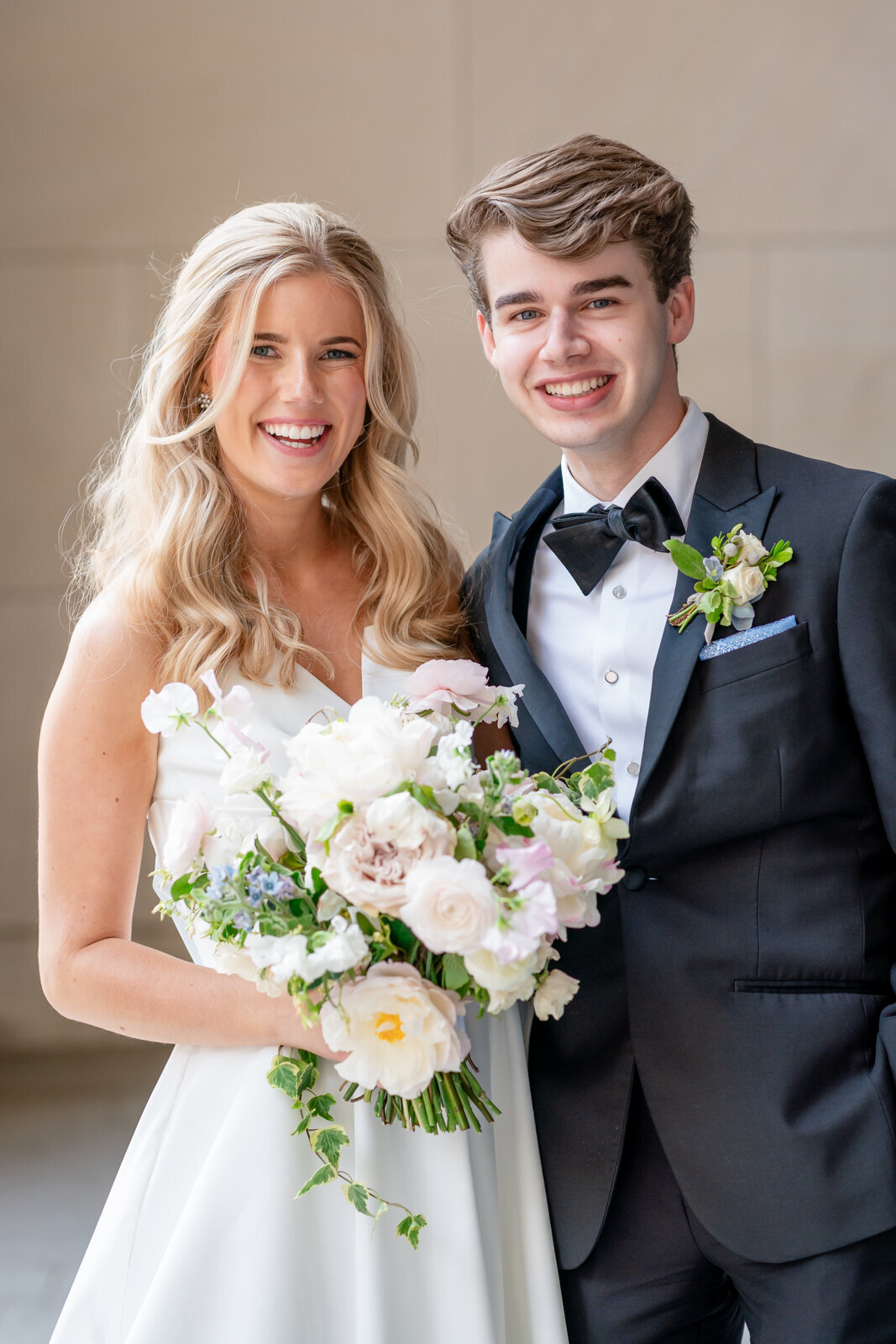 Grand Rapids Wedding Photographer JW Marriott659