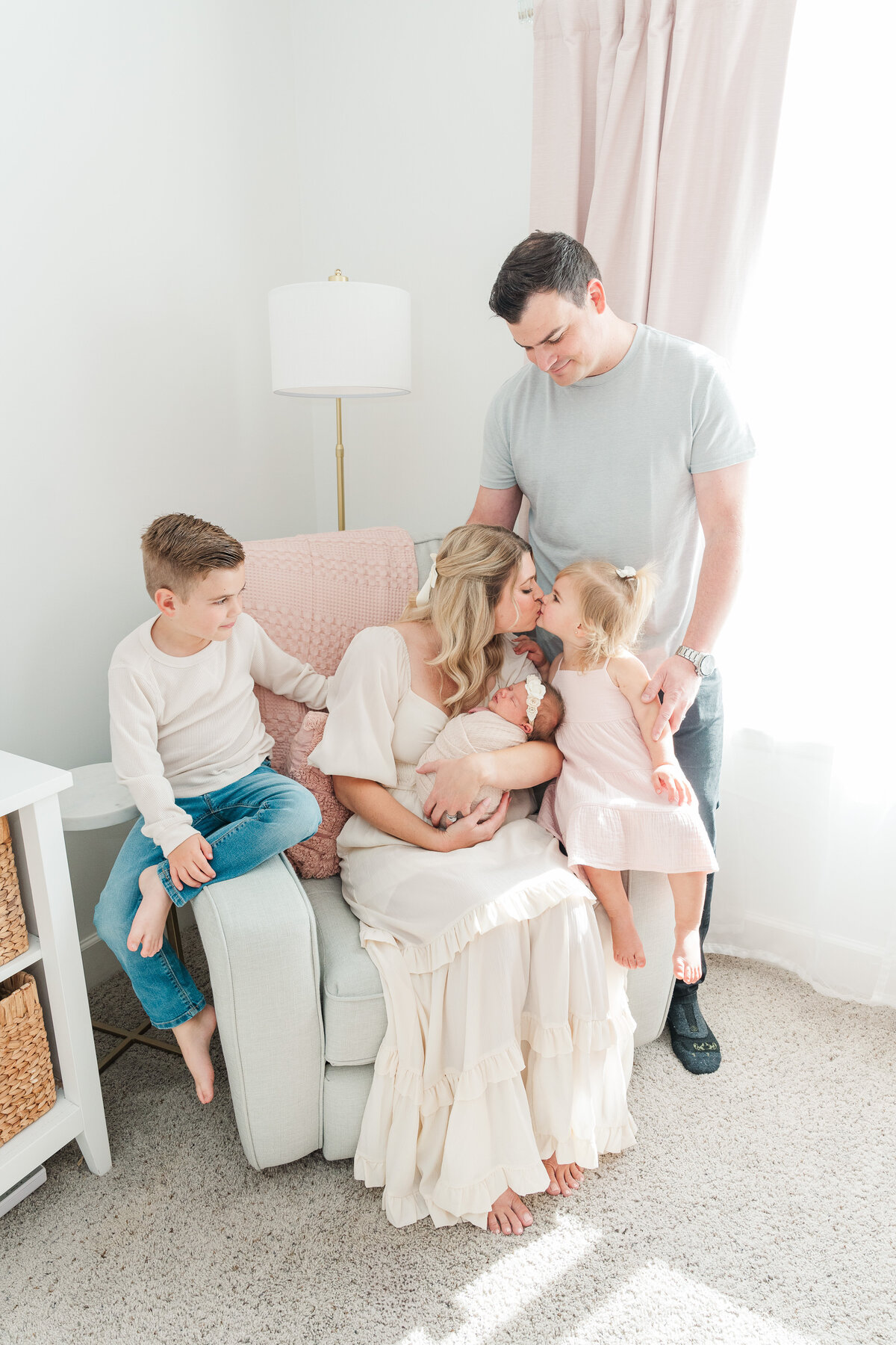Pink and White Classic Lifestyle Baby Girl Newborn Photos Castle Rock Colorado Elena Spraguer Photography 0023