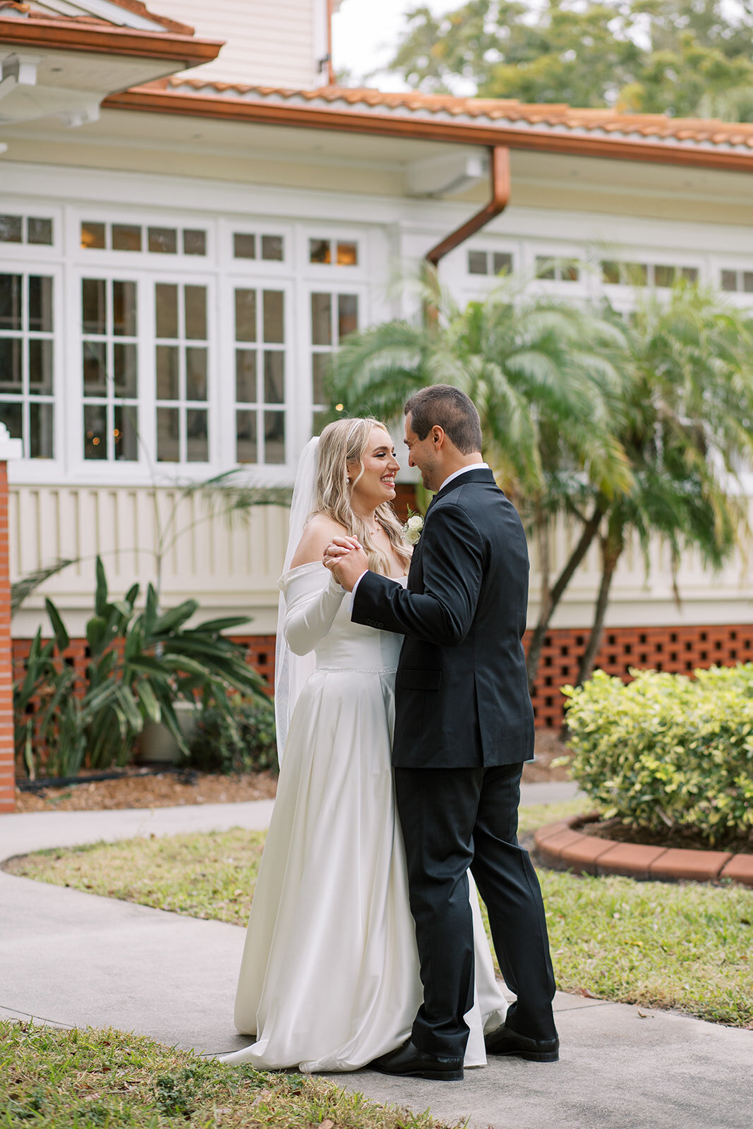 miranda-rose-photo-palmetto-bed-and-breakfast-elope-in-florida-chantilly-chic-2