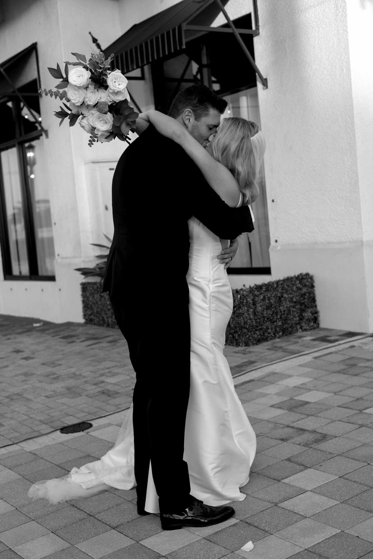 Naples Bay Resort Wedding - Z Photo and Film - Marc and Maddi_-32