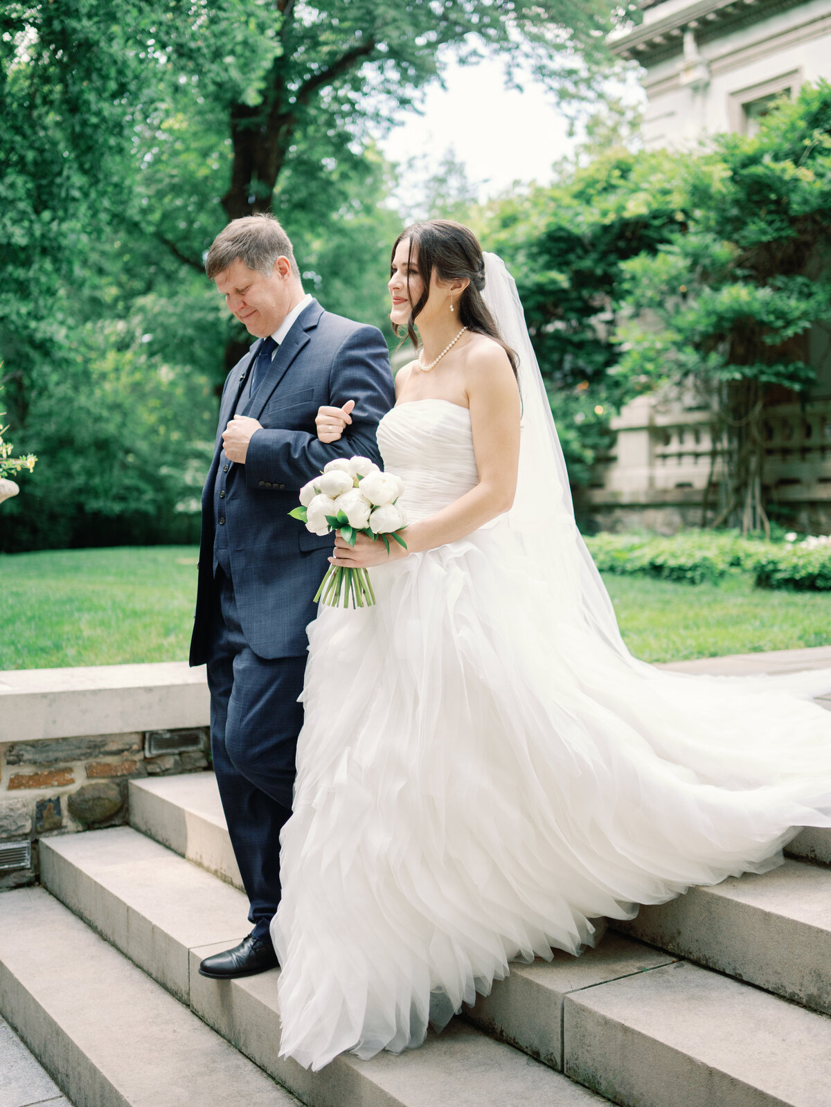 J+R_Liriodendron Mansion_Luxury_Wedding_Photo_Skyler Jordan Photography-86