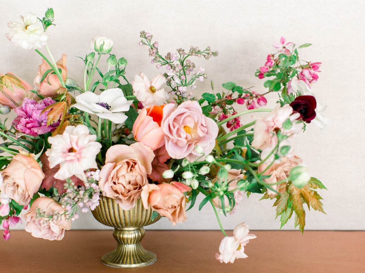 rust, blush, burgandy floral centerpiece, studio fleurette