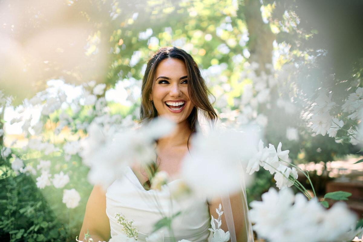 bear-flag-farms-wedding-candid-bridal-photo