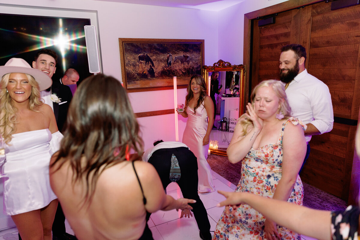 Dancing-142