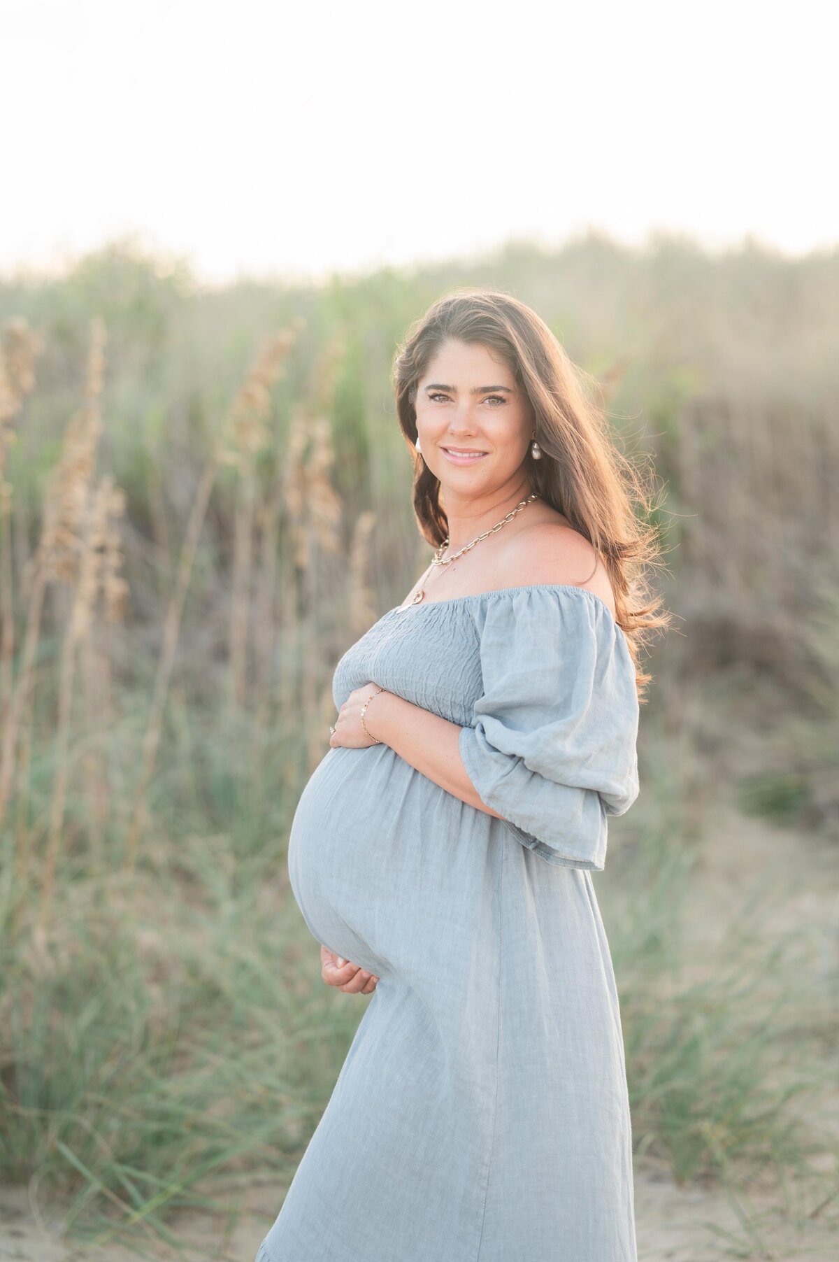 maternity-beach-photo-virginia-beach