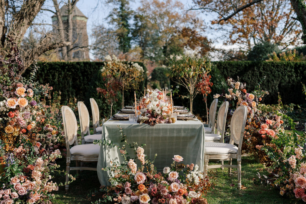 hope-helmuth-photo-fernbrook-farms-2