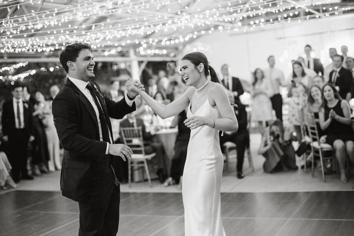 jaclyn-fisher-events-planning-chic-modern-greenhouse-wedding-in-philadelphia-148