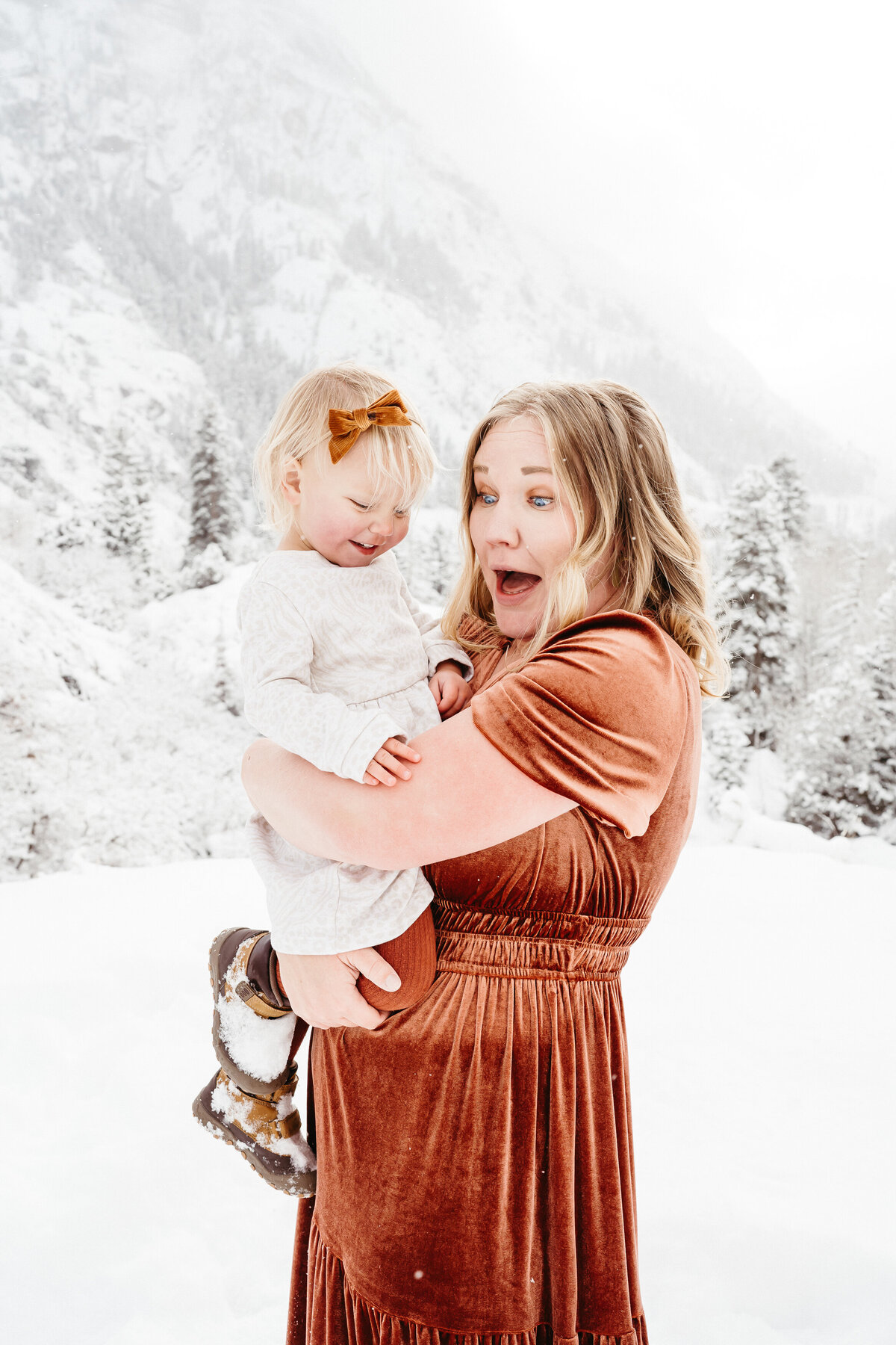 Sam-Murch-Photography-Ouray-Colorado-Winter-Family-Photography-104