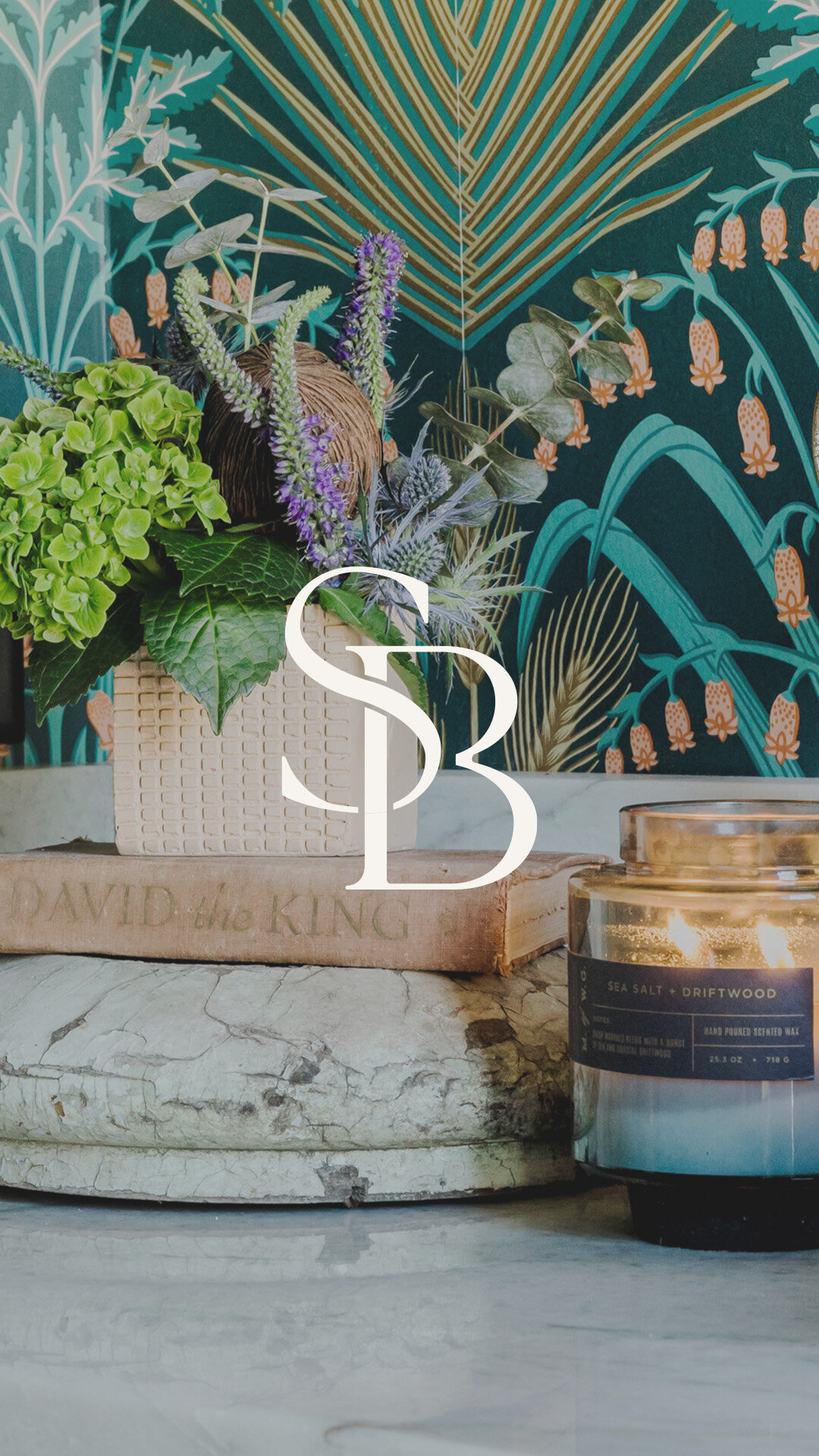 Sarah Bussey monogram_vertical-2