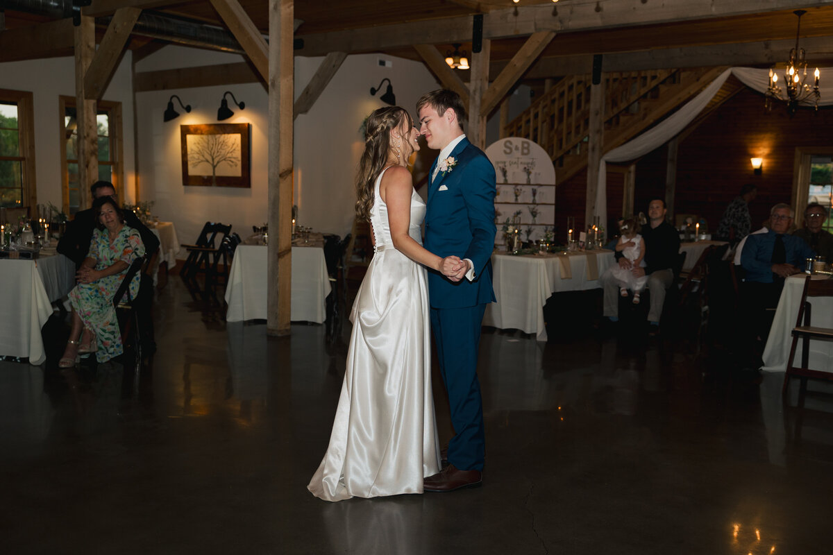 Sydney and Brant's Rustic Midwest Wedding Photography-766