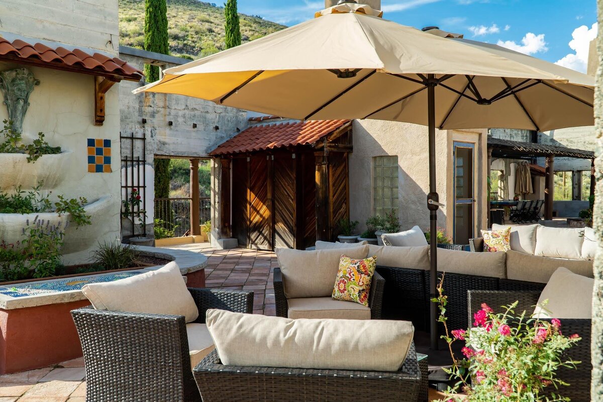 The Little Daisy Southwestern Weddings Patio