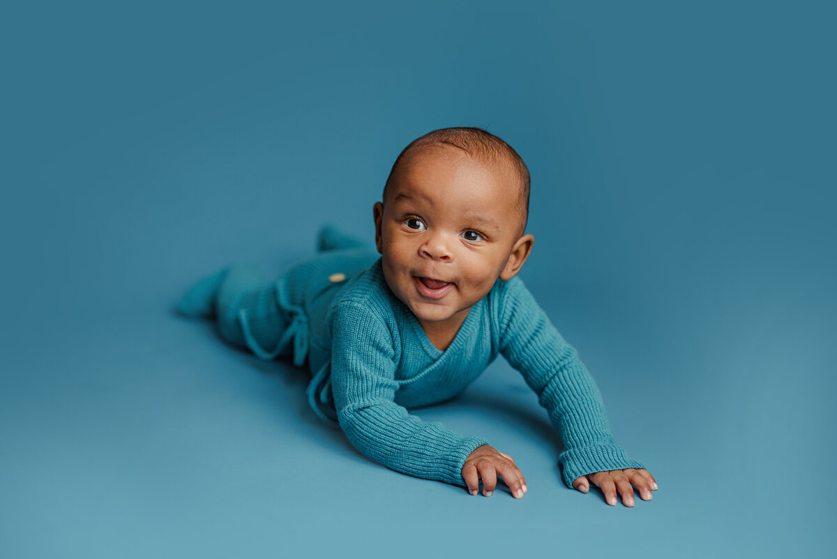 Huntsville Alabama Studio Baby Photographer 6 Month Milestone Session Client Closet9