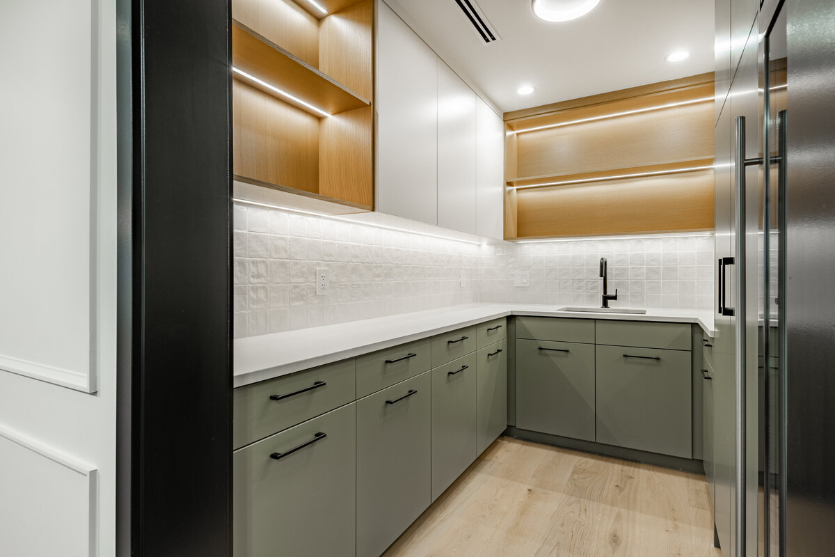 112 E 19th Ave-13