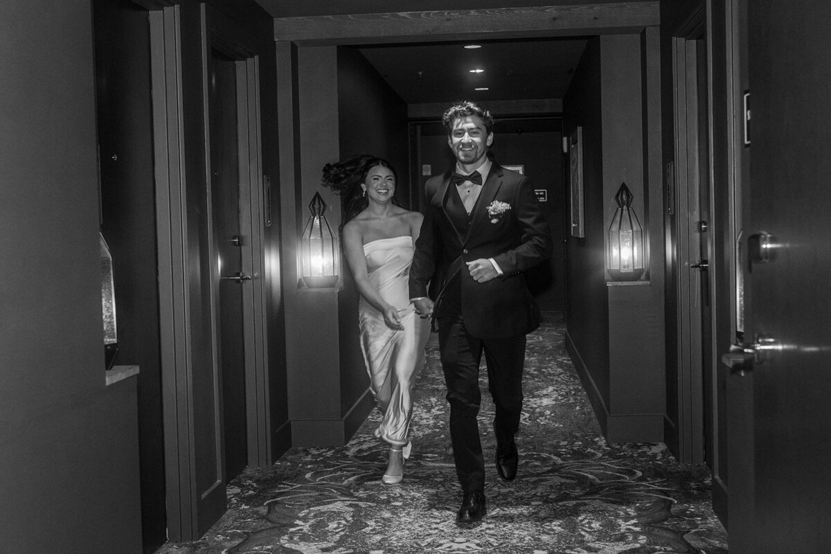 Kailey + Cole Sneak Peeks-5