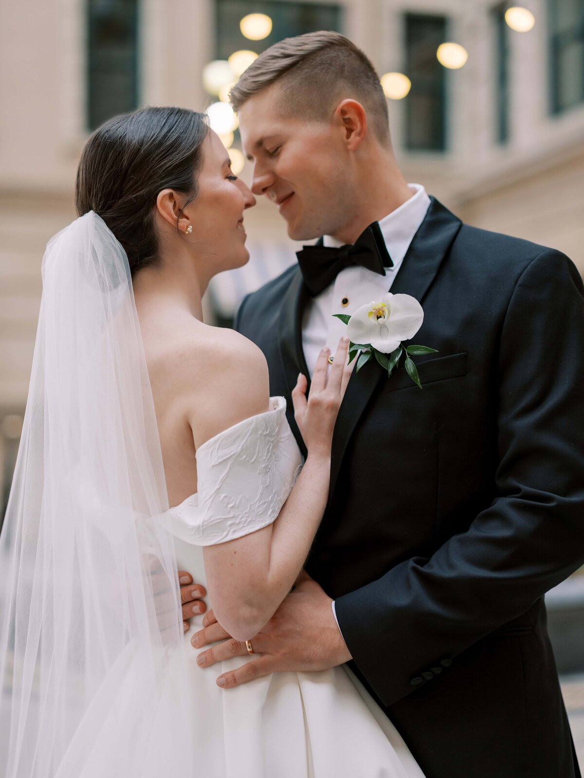 Danielle-Defayette-Photography-The-Willard-Wedding-DC-36