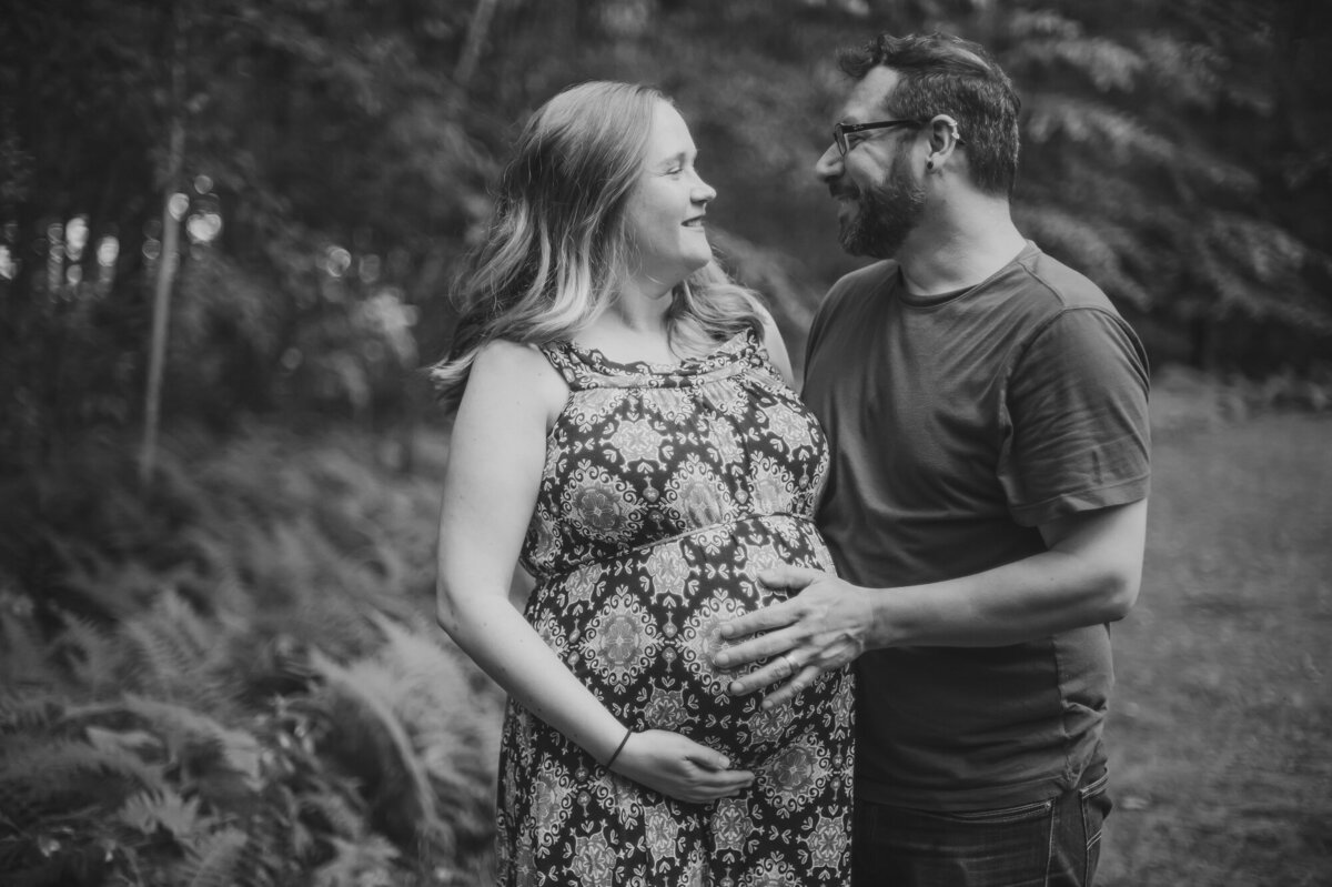 CT-Maternity-Newborn-Photographer-Doula-Within-Motherhood-001