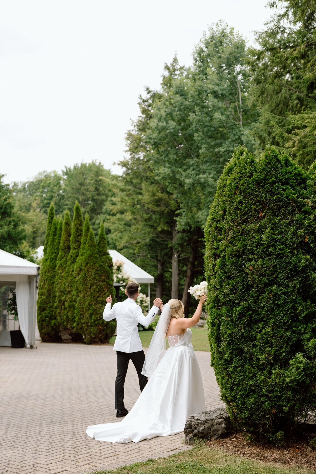 Sara & Joni Wedding Samples-114