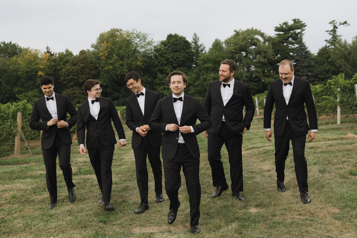 Wedding Photographer in Niagara