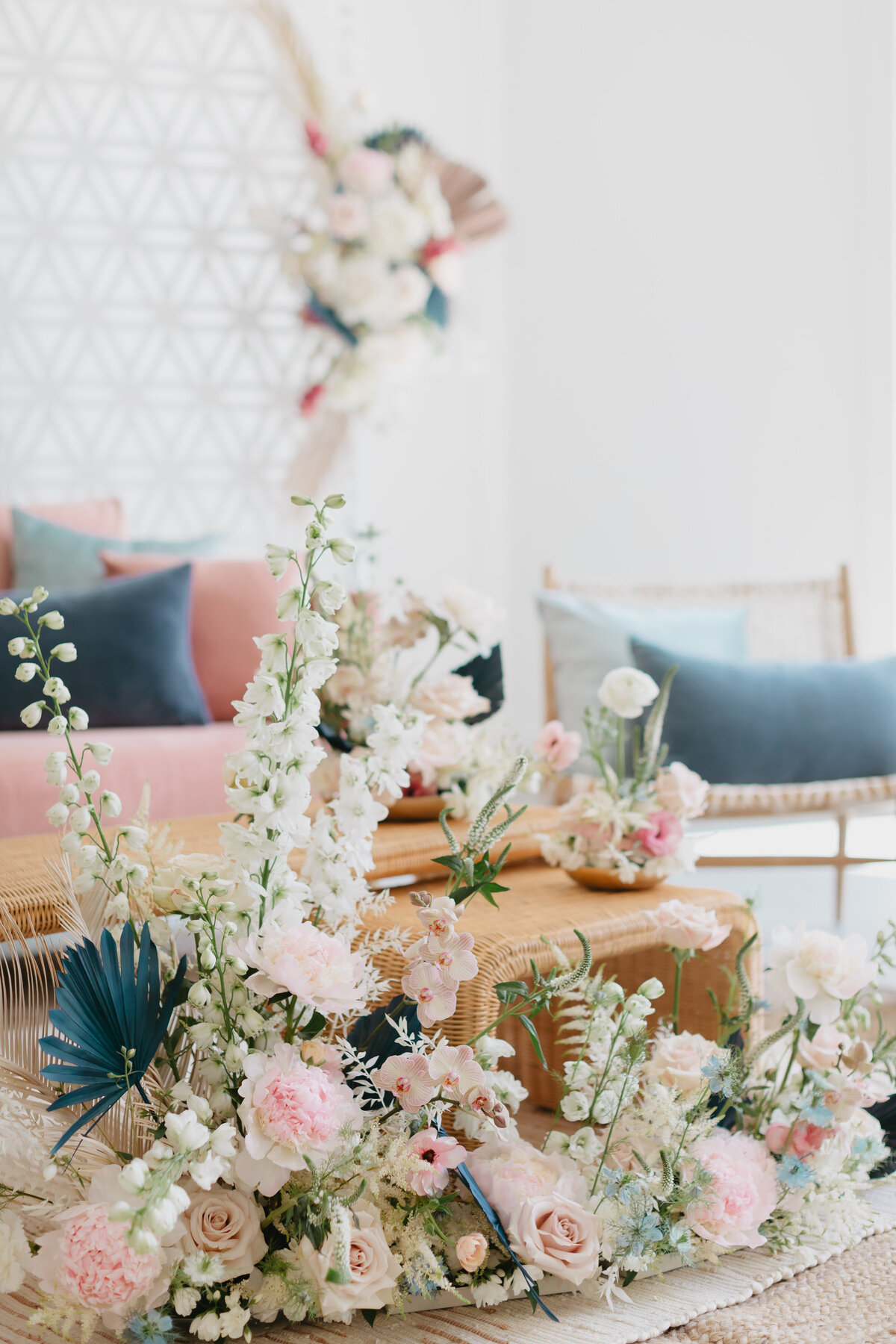 dried palm wedding flowers, studio fleurette, hutton house mn