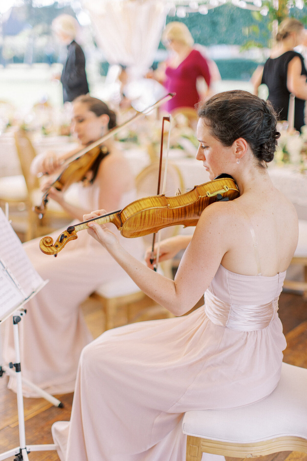 Maïlys Fortune Photography Husband Wife Wedding Weddings Photography France Switzerland Italy Timeless Dreamy Imagery Bilingual French English Destination Weddings Destination Wedding Provence French Riviera Paris Lake Como Tuscany135