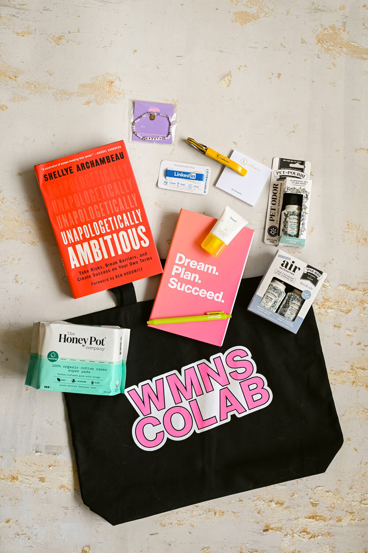 verizon-womens-colab-luminary-nyc-attendees-mingling194