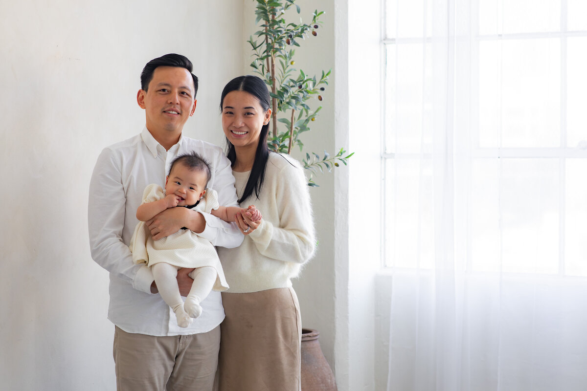 chic-dtla-family-portraits-16