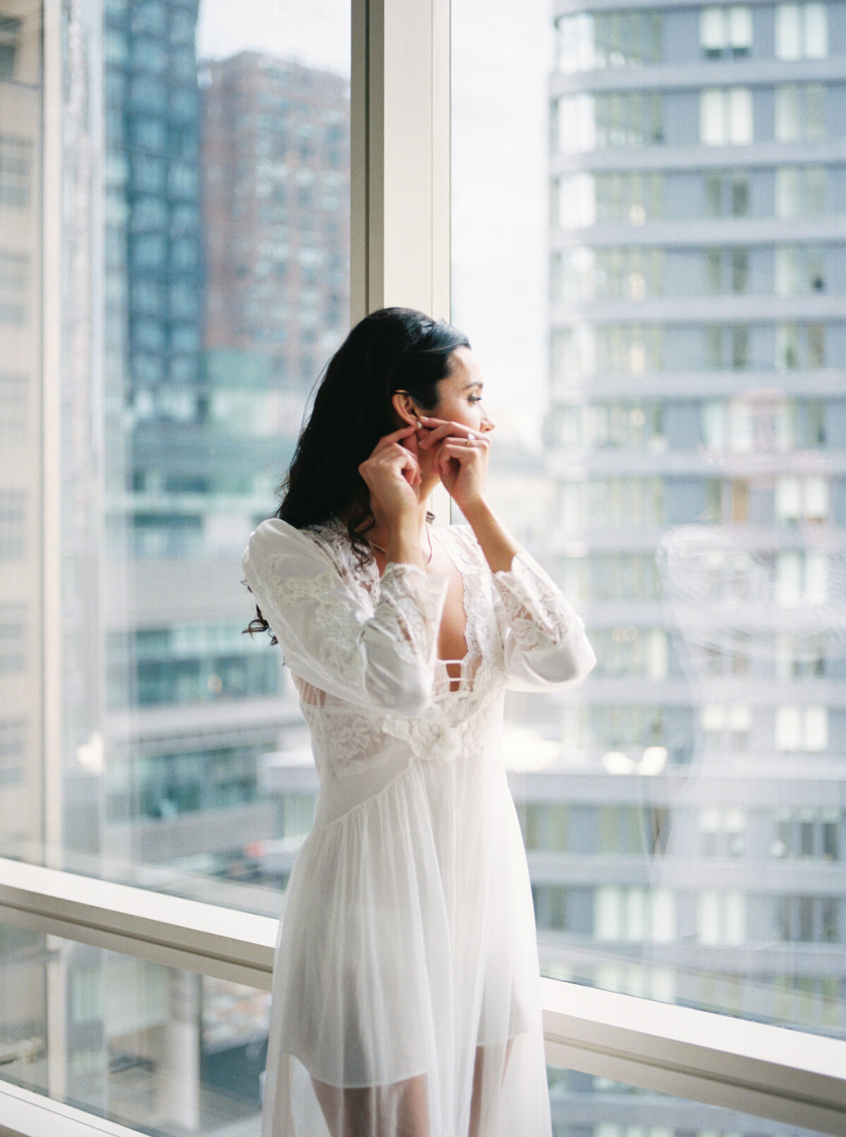 Callie + Derek Braun - Blessed Sacrament NYC - New York City - Stephanie Michelle Photography - @stephaniemichellephotog-206