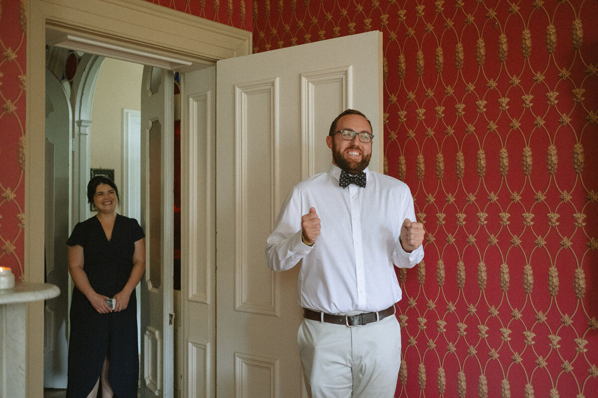 documentary photographer garden greenhouse wedding-2