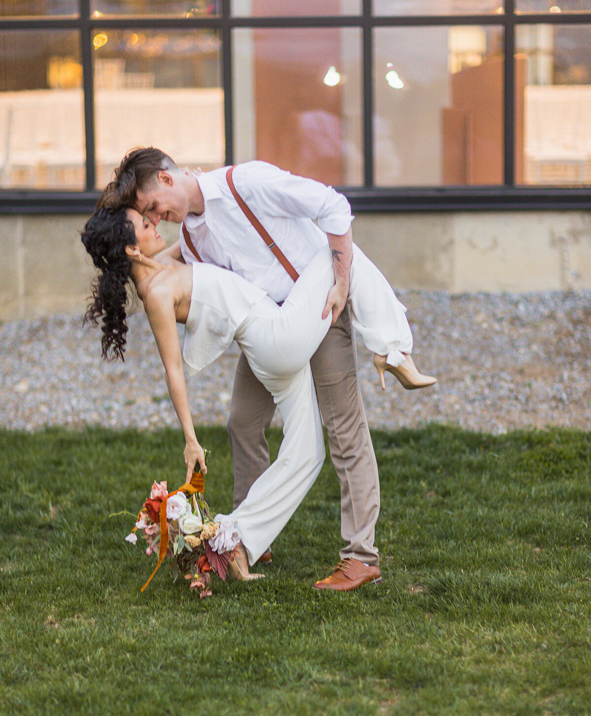 Neveda-Ohio-Wedding-Photography-The-Gathering-Place-Retro-Couple-Photoshoot-21