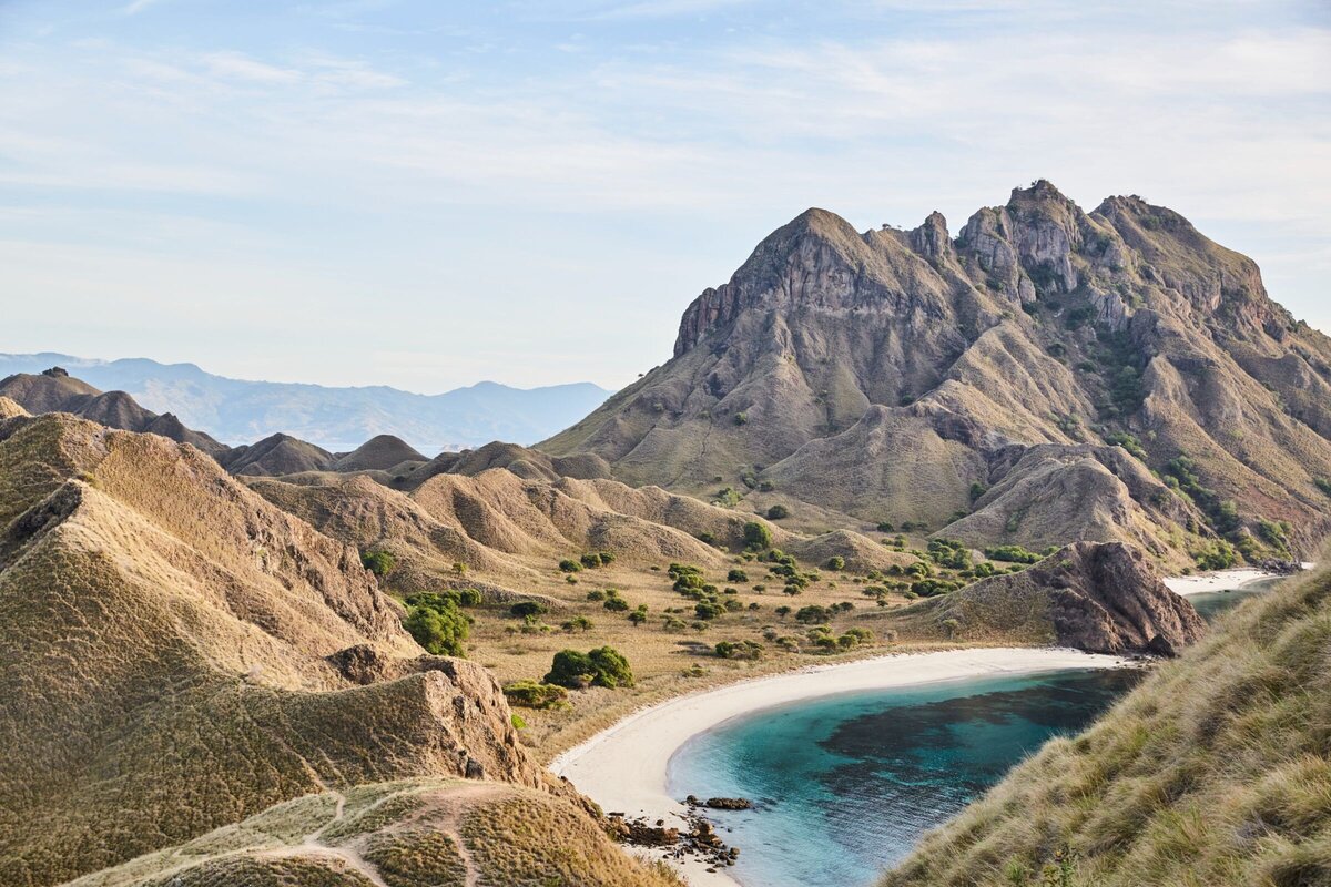 Amandira Luxury Yacht Charter Indonesia Padar Island