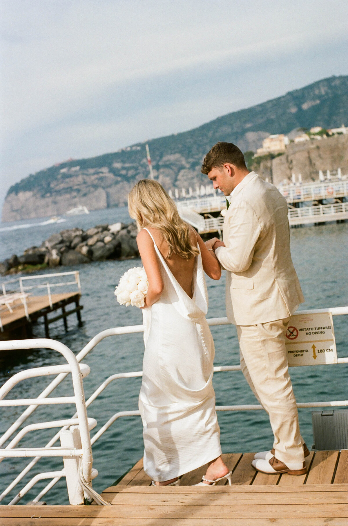Lillian-Ruth-Bride-Real-Brides-27