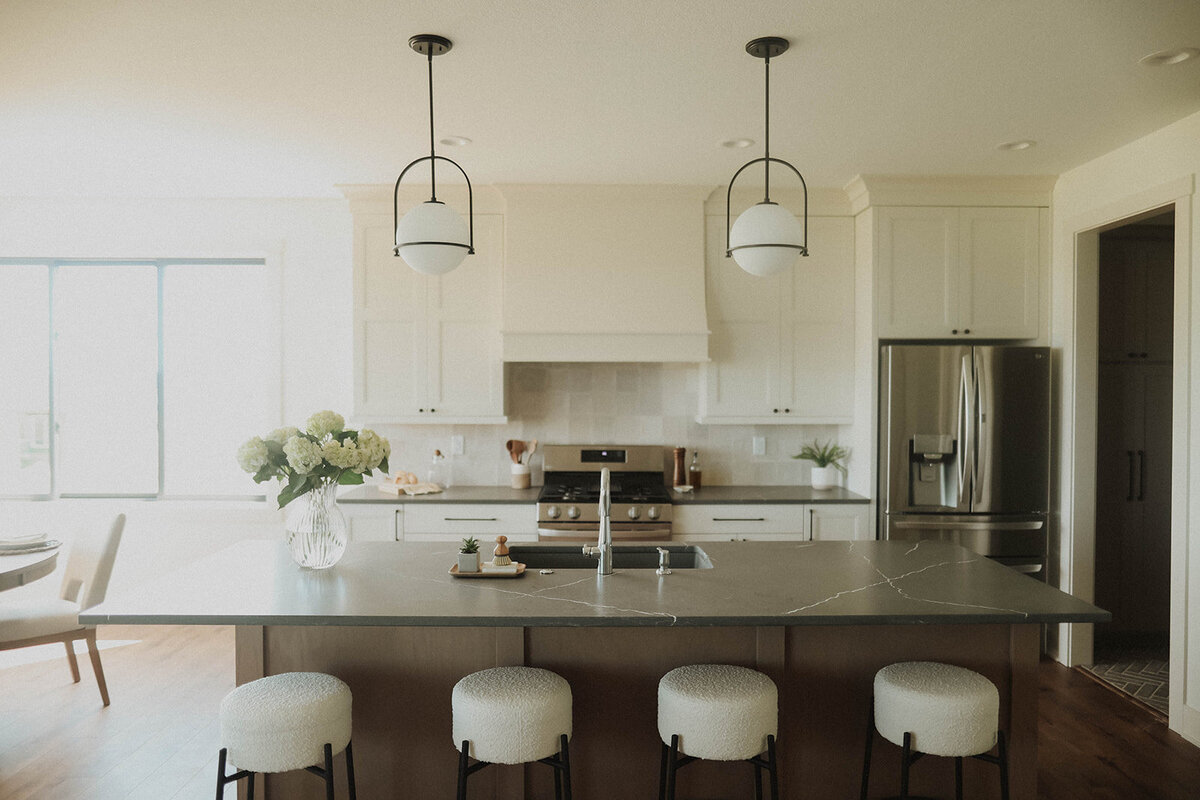 Kitchen-island-custom-builder-iowa-JRL-Builders