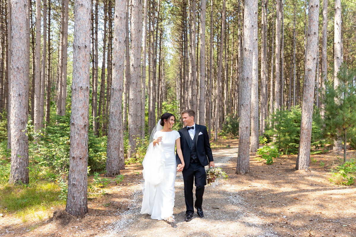 Pinewood-Events-Wedding-Photographers-Couple-Pine-Trees