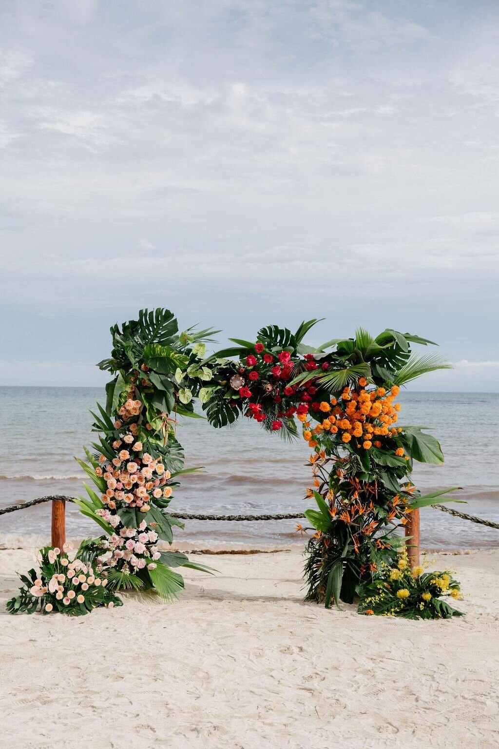 saasil-kantenah-mexico-wedding -01