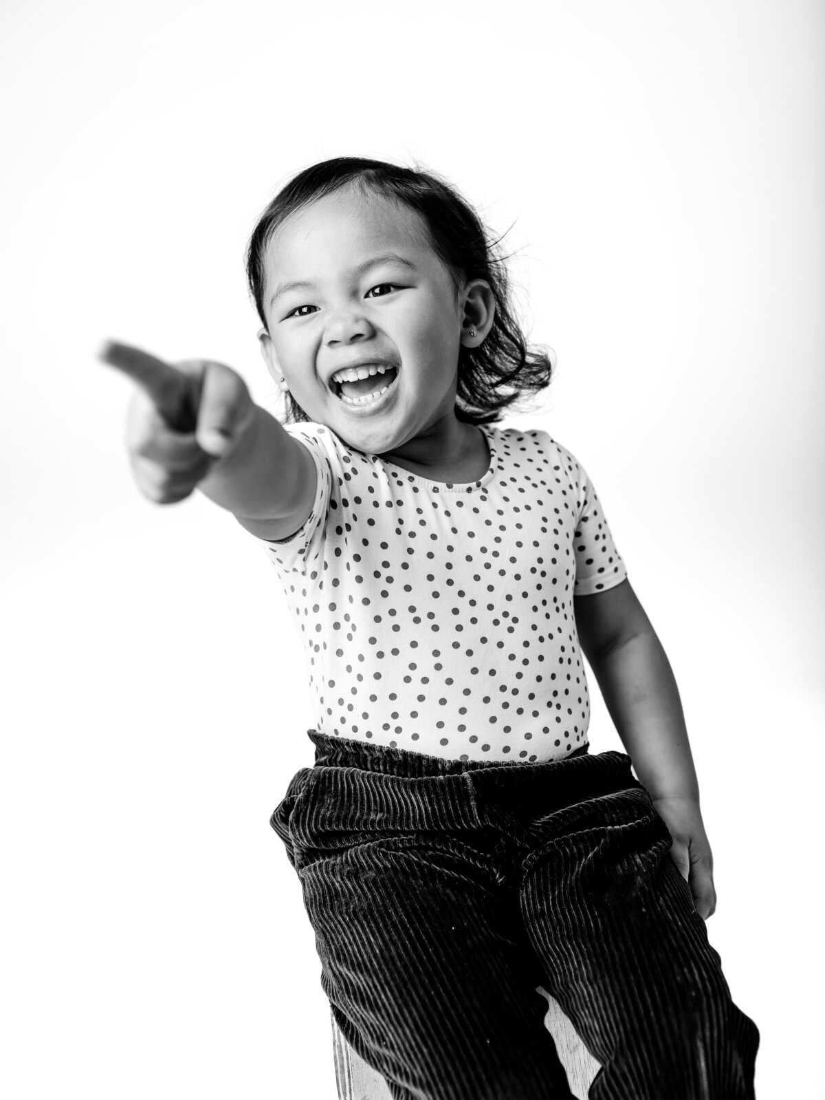 black-and-white-childrens-portraits-xan-heller-90