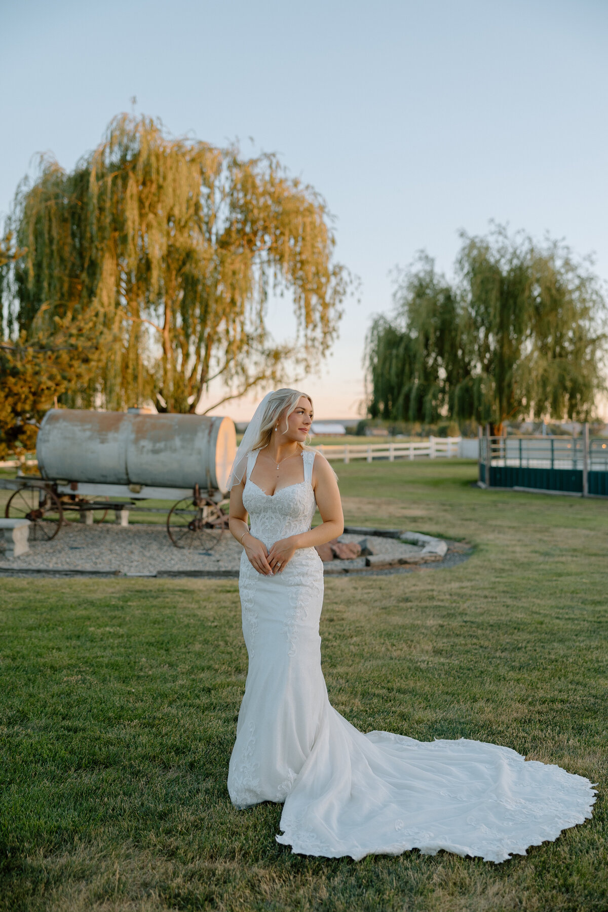 BillieFruitPhotography-C+BwedSNEAK-54