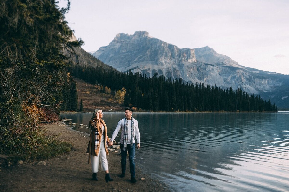 Alberta couple, engagement and proposal galleries by Allie Knulls Photography