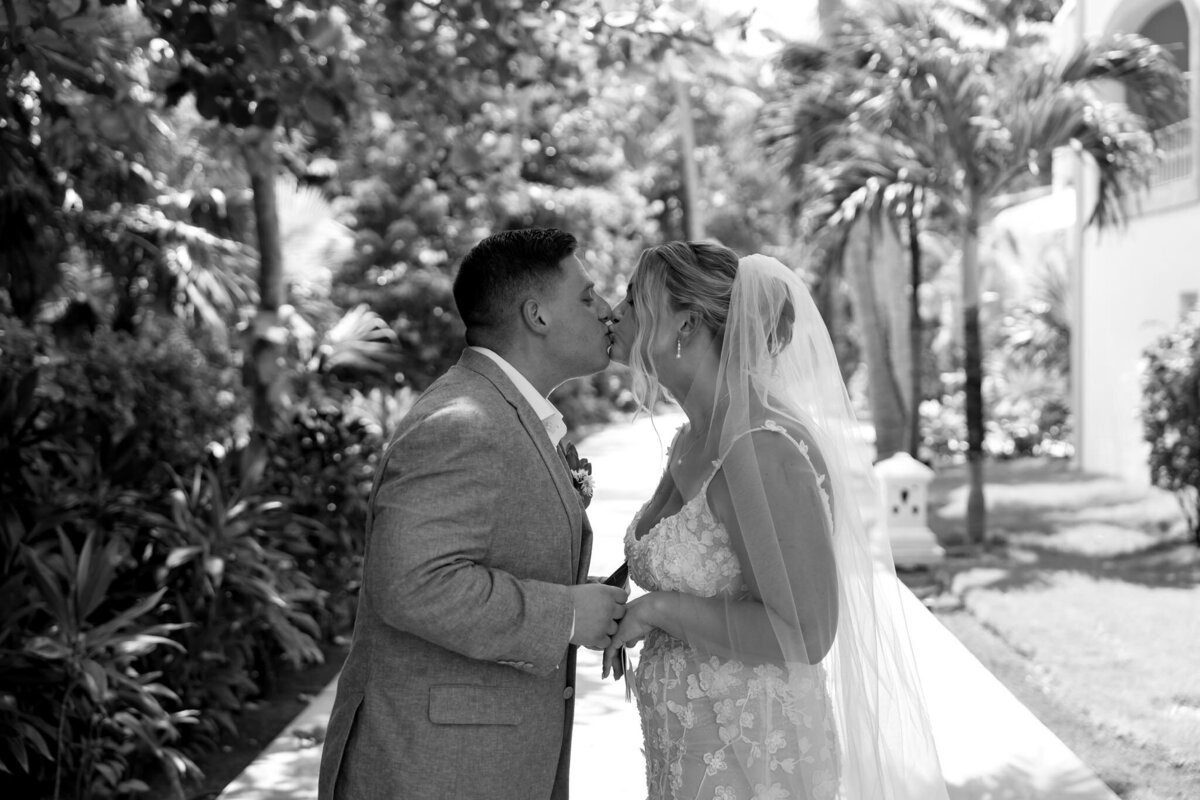 250629-Julie&Alex-ExcellenceRiviera-Wedding-Cancun-Mexico-Previews-Web-69
