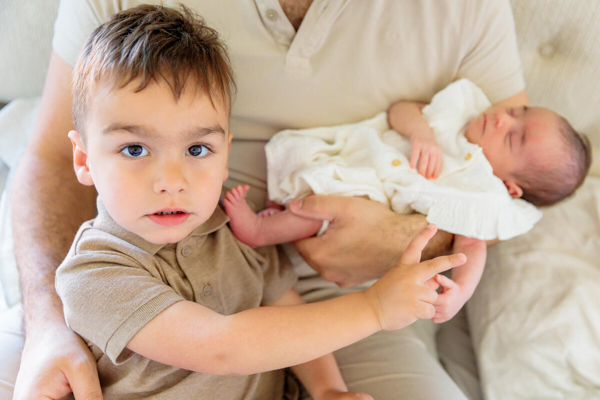 newborn-family-lifestyle-session-050