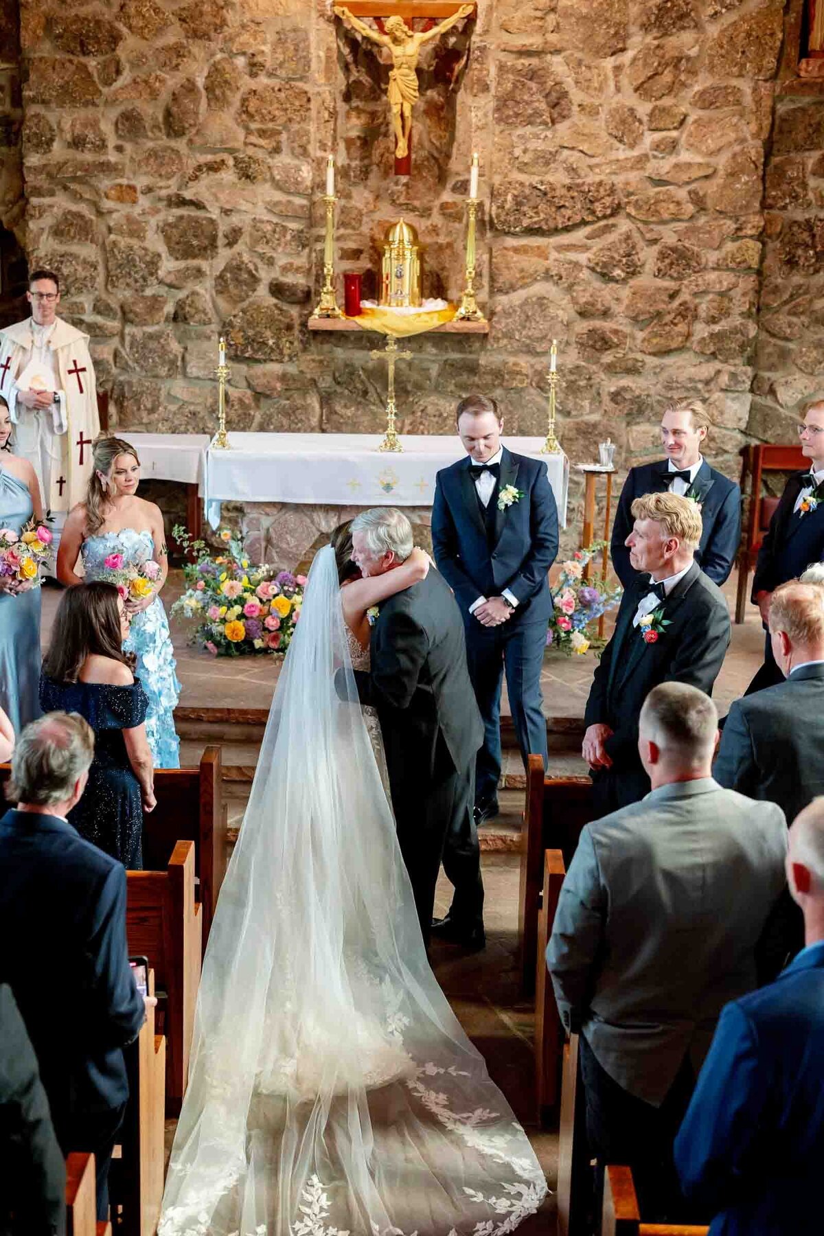 Saint-Malos-Chapel-on-the-Rock-Wedding-53