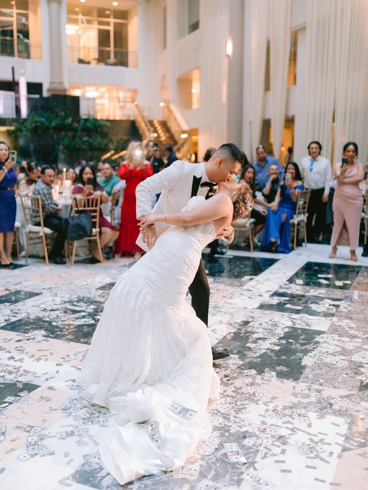 curtis-atrium-philadelphia-luxury-wedding-128