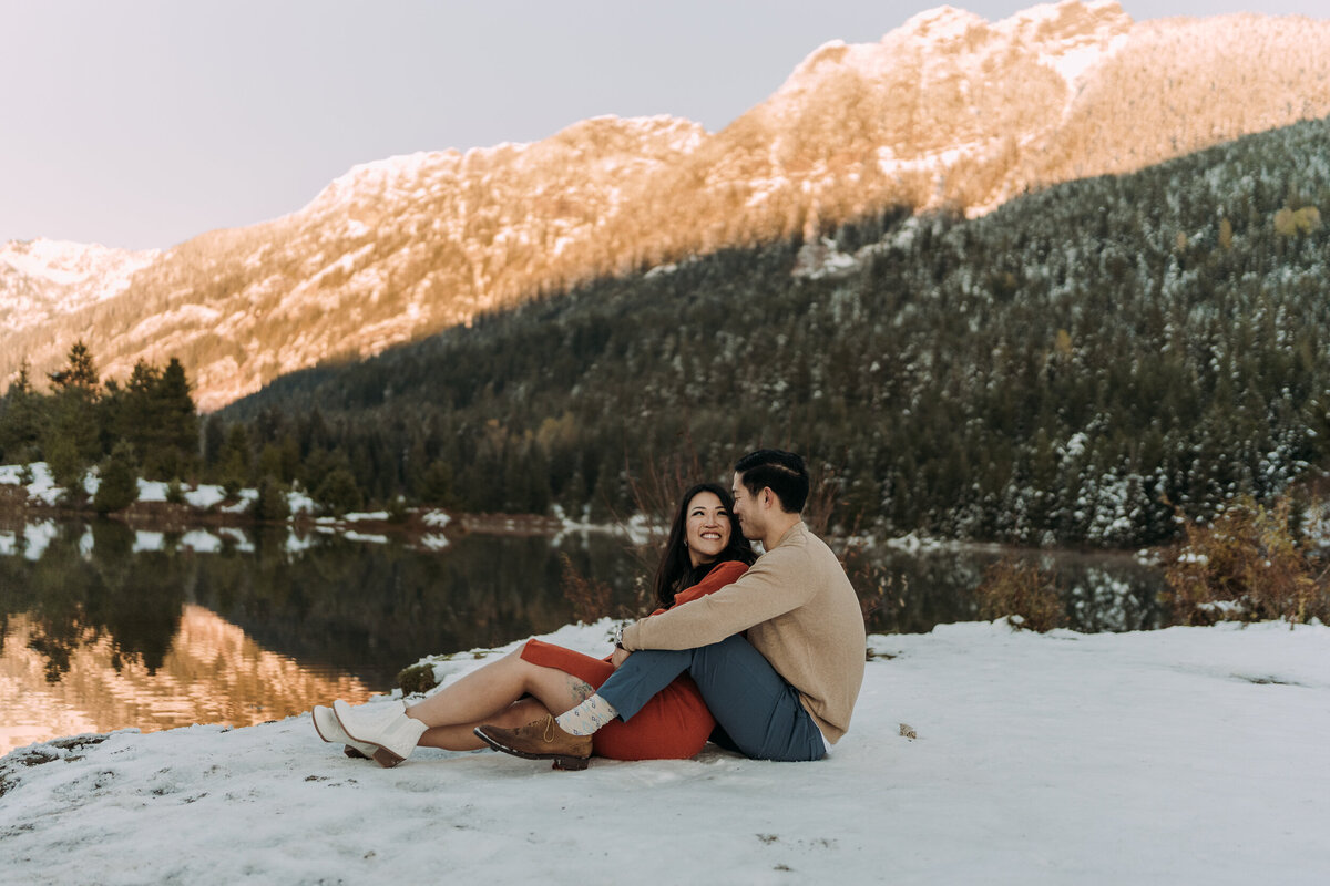 Joyce Li Photography Destination Wedding Elopement Engagement Lifestyle Portrait Photographer West Coast Seattle Washington California goldcreekpondengagement-60