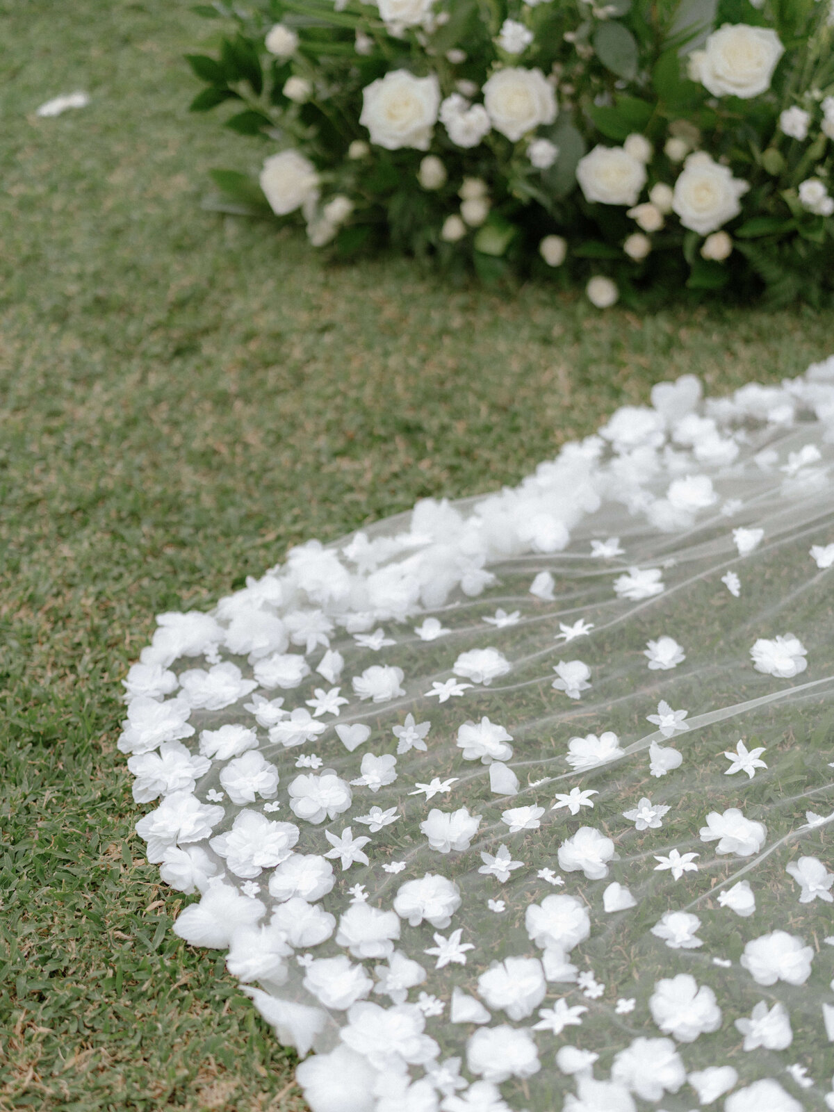 rroya-jordan-springvale-floral-veil