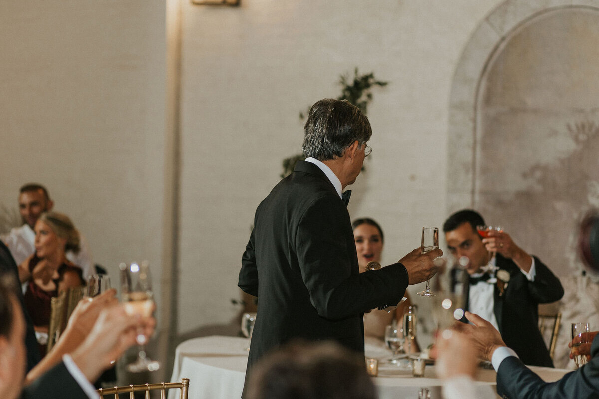 WELLING-FLORES.Wedding.EngineersClub-rcptn-101