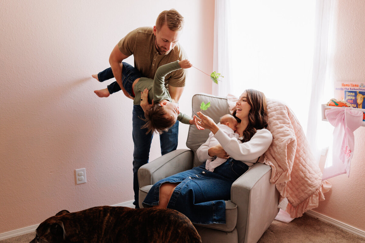 Best Cave Springs family photographer, family portrait studio near me Bentonville, studio family photography