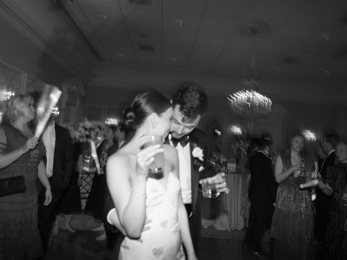 Hannah Forsberg - Cherokee Town and Country Club Wedding Photos -3