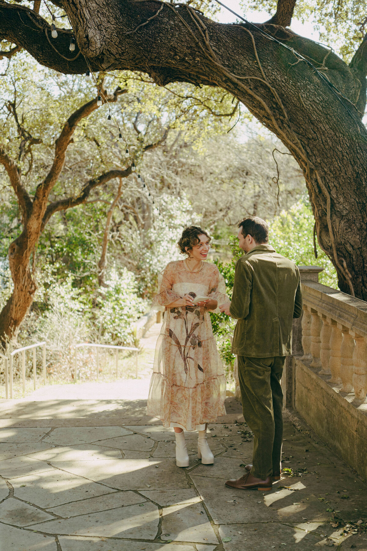 Kirby&SamWeddingPhotos_FirstLook&Portraits_AustinWeddingPhotographer_HereafterFilms-20