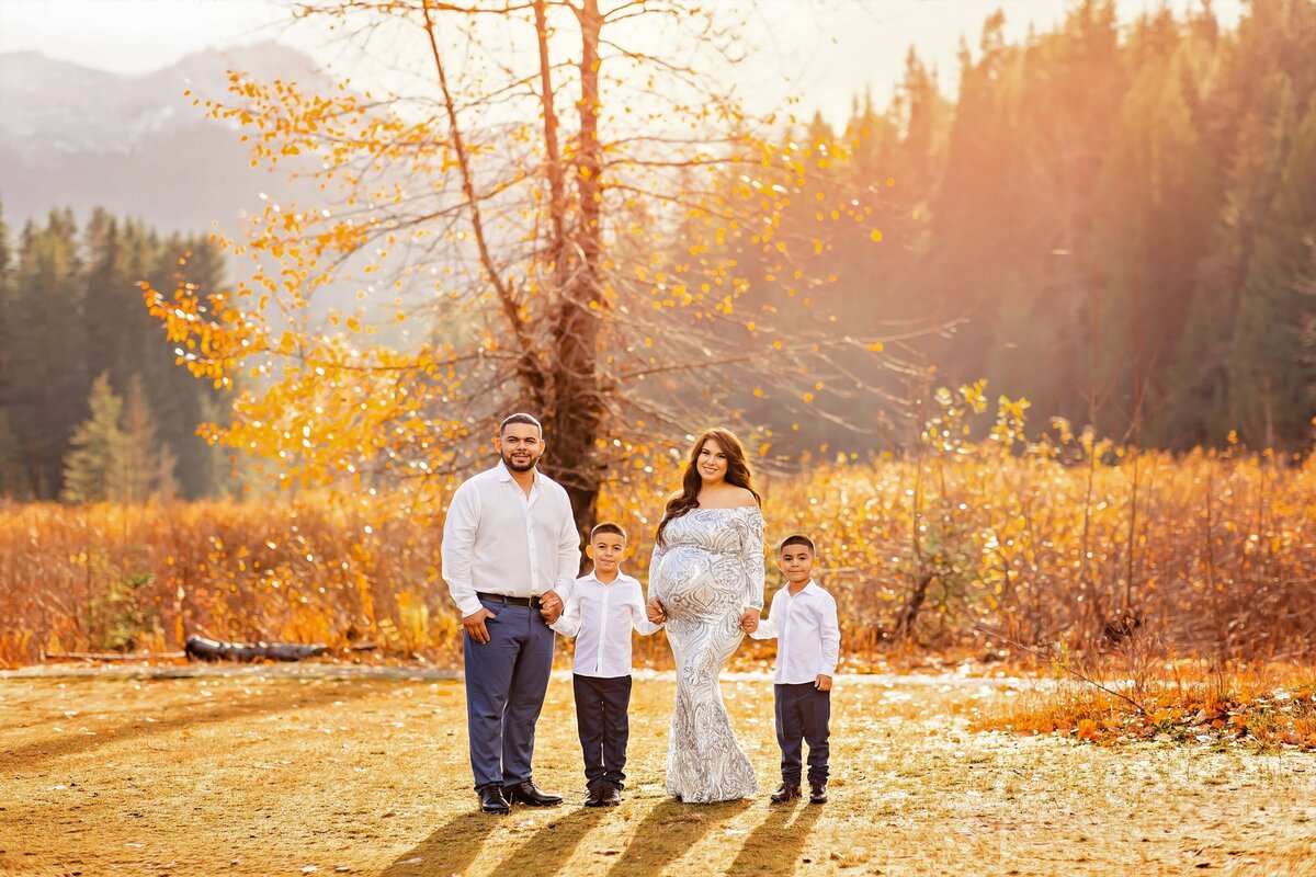 Gold Creek Pond Family Photos