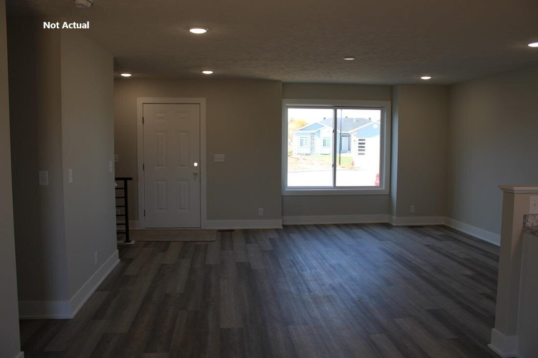 7610 N 50th Street New Construction Home Entry